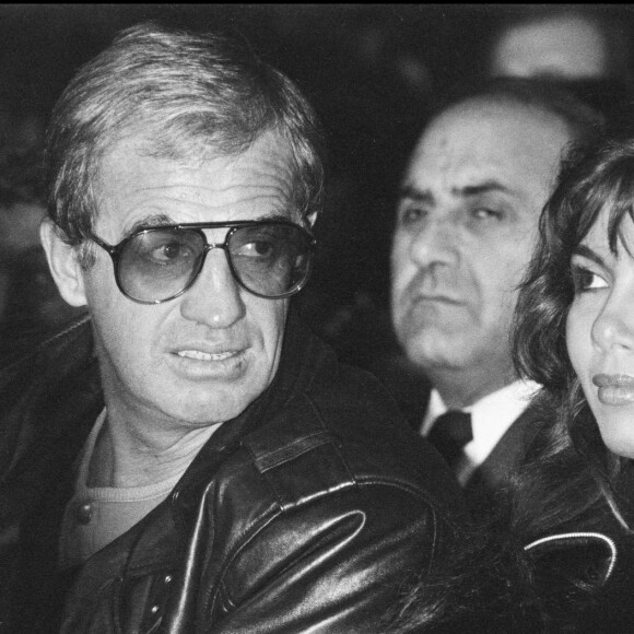 Jean-Paul Belmondo et Carlos Sotto Mayor lors du combat de boxe Acaries-Moore à Bercy en 1984.