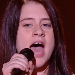 Stéfi, candidate de "The Voice Kids" saison 7, rejoint l'équipe de Kendji Girac - Samedi 29 août 2020, TF1