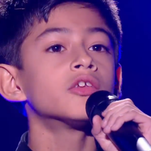 Ilan, candidat de "The Voice Kids" saison 7, intègre l'équipe de Soprano - Samedi 29 août 2020, TF1