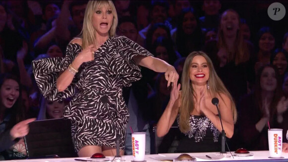Heidi Klum craque pour le petit garçon d'une candidate à qui elle accorde une place en finale, charmée par sa voix, dans l'émission "America's Got Talent". Los Angeles. June 9, 2020.