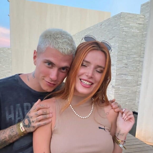 Bella Thorne et son compagnon Benjamin Mascolo sur Instagram. Le 3 août 2020.