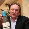 Archives - Gerard Depardieu fait la promotion du vin d'Anjou "Chateau de Tignes", fabrique dans sa propriete dans la vallee de la Loire. Le 28 octobre 2007