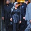 Nafissatou Diallo quitte le tribunal du Bronx a New York, USA le 10 Decembre 2012. Un accord financier entre Dominique Strauss-Kahn et Nafissatou Diallo qui l'accusait d'agression sexuelle a mis fin ce lundi aux poursuites contre l'ancien patron du FMI à New York.