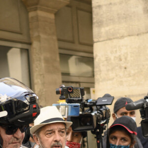 Jean-Marie Bigard le 12 septembre 2020 à Paris pendant la manifestation des gilets jaunes.