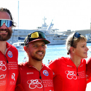 Brandon Green, Mathew Bennett , la princesse Charlène de Monaco, Gareth Wittstock, Jérôme Fernandez, Kevin Crovetto, David Tanner - La famille princière de Monaco à l'arrivée de la 3ème édition de la course "The Crossing : Calvi-Monaco Water Bike Challenge". Monaco, le 13 septembre 2020. © Bruno Bebert/Bestimage