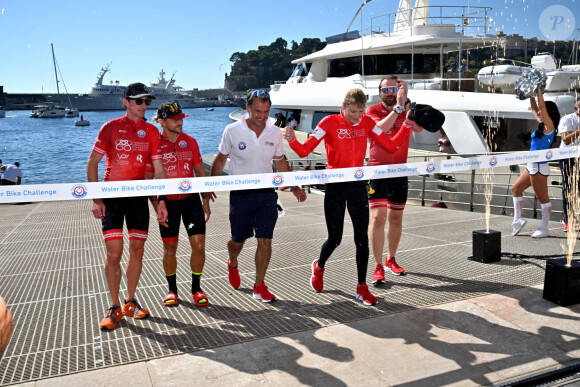 La princesse Charlène de Monaco - La famille princière de Monaco à l'arrivée de la 3ème édition de la course "The Crossing : Calvi-Monaco Water Bike Challenge". Monaco, le 13 septembre 2020. © Bruno Bebert/Bestimage