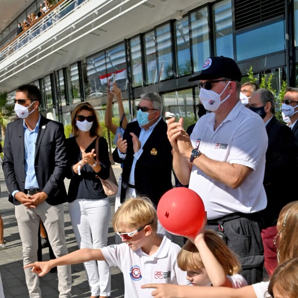 Le prince Albert II de Monaco, le prince Jacques de Monaco, marquis des Baux, la princesse Gabriella de Monaco, comtesse de Carladès - La famille princière de Monaco à l'arrivée de la 3ème édition de la course "The Crossing : Calvi-Monaco Water Bike Challenge". Monaco, le 13 septembre 2020. © Bruno Bebert/Bestimage