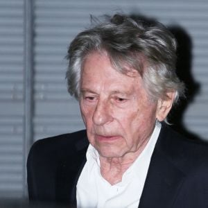 Roman Polanski quitte l'avant-première du film "J'accuse" au cinéma UGC Normandie entouré de 5 gardes du corps à Paris.