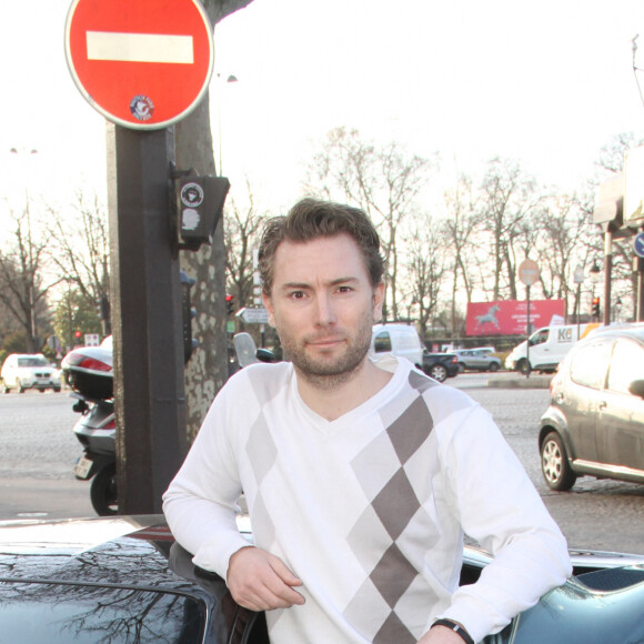 Fred Cauvin pose devant sa Ferrari 458 italia à Paris, France, le 21 mars 2018. © Philippe Baldini/Bestimage