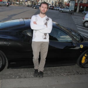 Fred Cauvin pose devant sa Ferrari 458 italia à Paris, France, le 21 mars 2018. © Philippe Baldini/Bestimage