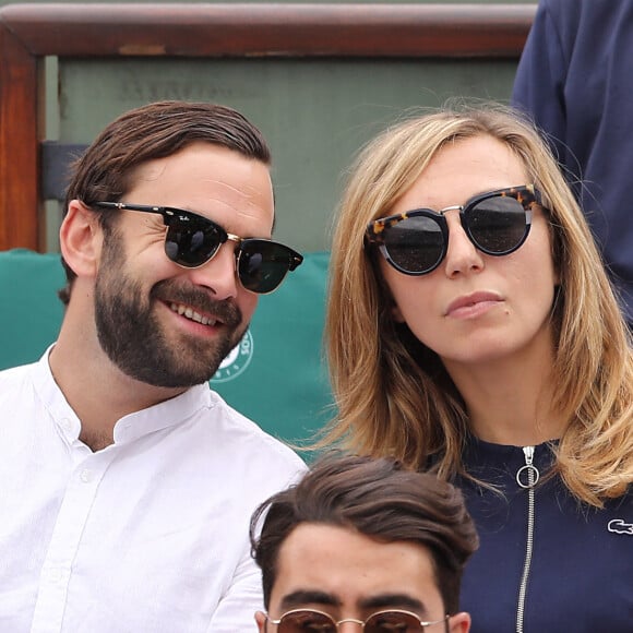 Amélie Etasse et guest dans les tribunes lors des internationaux de France de Roland Garros à Paris, le 30 mai 2017. © - Dominique Jacovides - Cyril Moreau/ Bestimage