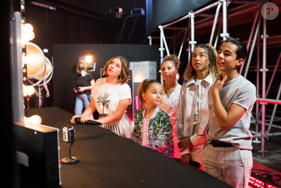 Kids United - Backstage de l'enregistrement de l'émission "300 Choeurs chantent Dassin" à Paris, le 15 septembre 2020 et diffusé le 16 octobre 2020. © Tiziano Da Silva / Bestimage