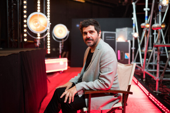 Patrick Fiori - Backstage de l'enregistrement de l'émission "300 Choeurs chantent Dassin" à Paris, le 15 septembre 2020 et diffusé le 16 octobre 2020. © Tiziano Da Silva / Bestimage