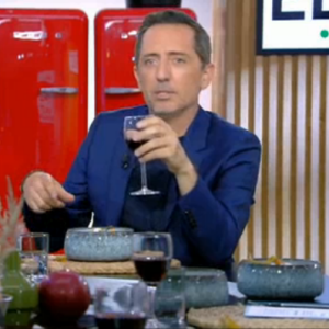 Gad Elmaleh se moque du nouveau compagnon d'Alessandra Sublet dans C à vous jeudi 24 septembre 2020 - France 5