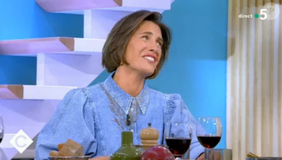 Gad Elmaleh se moque du nouveau compagnon d'Alessandra Sublet dans C à vous jeudi 24 septembre 2020 - France 5