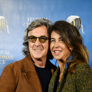 François Cluzet et sa femme Narjiss durant la troisième soirée de la 1ere éditon du Festival Ciné Roman à Nice le 25 octobre 2019. © Bruno Bebert / Bestimage