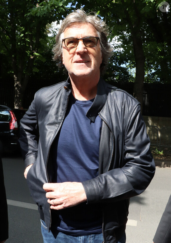 François Cluzet - People arrivent sur l'enregistrement de l'émission "Vivement Dimanche" au studio Gabriel à Paris le 29 avril 2019.