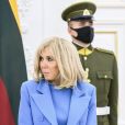 Le président français Emmanuel Macron et sa femme Brigitte Macron rencontrent le président lituanien Gitanas Nauseda et sa femme Diana Nausediene avant une réunion au palais présidentiel de Vilnius, en Lituanie, le 28 septembre 2020. © Eliot Blondet / Pool / Bestimage   