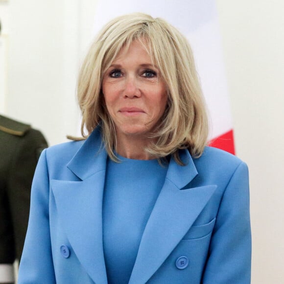 Le président de la république, Emmanuel Macron accompagné de la première dame Brigitte Macron et Gitanas Nauseda, président de la république de Lithuaine, au palais présidentiel, Vilnius, Lituanie, le 28 septembre 2020. © Stéphane Lemouton / Bestimage 