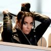 Semi Exclusif - Capucine Anav dans les tribunes des internationaux de tennis de Roland Garros avec son père Didier à Paris. Capucine s'est faite reprendre six fois par la sécurité car elle enlève a enlevé son masque. © Dominique Jacovides / Bestimage
