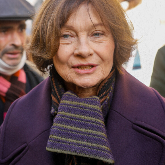 Macha Méril - Sorties des obsèques de Michael Lonsdale en l'église Saint-Roch à Paris le 1er octobre 2020.