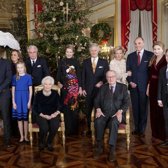 Le roi Philippe de Belgique, la reine Mathilde de Belgique, le roi Albert II de Belgique, la reine Paola de Belgique, le prince Laurent de Belgique, la princesse Claire de Belgique, la princesse Astrid de Belgique, le prince Lorenz de Belgique, la princesse Elisabeth de Belgique, la princesse Louise de Belgique, la princesse Eléonore de Belgique, le prince Gabriel de Belgique et le prince Emmanuel de Belgique - Concert de Noël en présence de la famille royale au palais à Bruxelles le 18 décembre 2019.