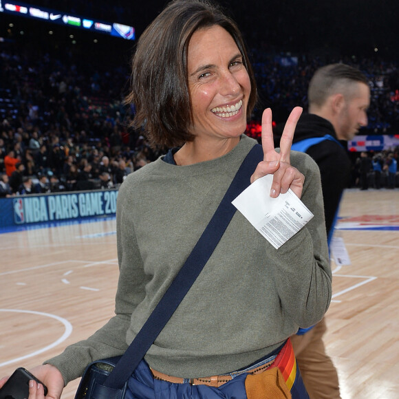 Alessandra Sublet au match de NBA Game Paris 2020 entre les Bucks de Milwaukee et les Charlotte Hornet à l'AccorHotels Arena à Paris le 24 janvier 2020. © Veeren / Bestimage 