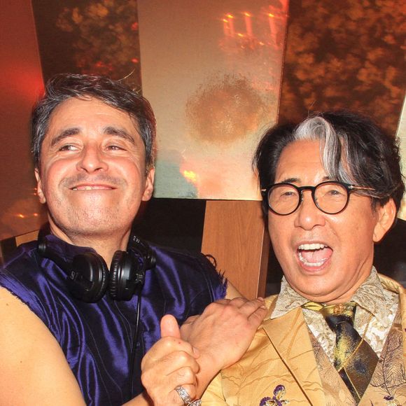 Semi-exclusif - DJ Ariel Wizman et Kenzo Takada pendant la soirée "Kenzo Takada's Birthday Night" pour fêter les 80 ans de Kenzo Takada au Pavillon Ledoyen à Paris, France, le 28 février 2019. © Philippe Baldini/Bestimage