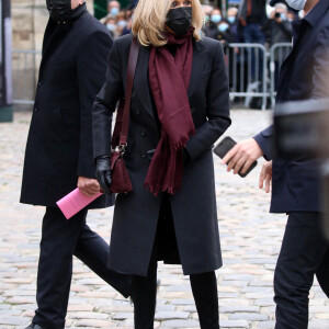 Brigitte Macron - Obsèques de Juliette Gréco en l'église Saint-Germain-des-Prés, à Paris, le 5 octobre 2020.