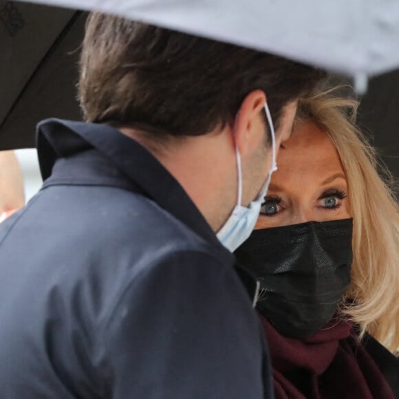 Brigitte Macron - Sorties des obsèques de Juliette Gréco en l'église Saint-Germain-des-Prés. Le 5 octobre 2020 © Jacovides-Moreau / Bestimage 