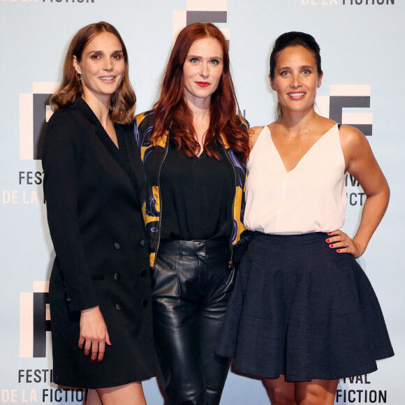 Camille Lou, Audrey Fleurot et Julie de Bona - Projection en avant-première de la série de TF1 " Le Bazar de la Charité" lors de la 21e édition du Festival de la Fiction TV de la Rochelle le 12 septembre 2019. © Patrick Bernard / Bestimage