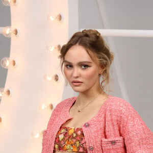 Lily-Rose Depp - Photocall Chanel pendant la fashion week de Paris. Le 6 octobre 2020. @Jerome Domine/ABACAPRESS.COM