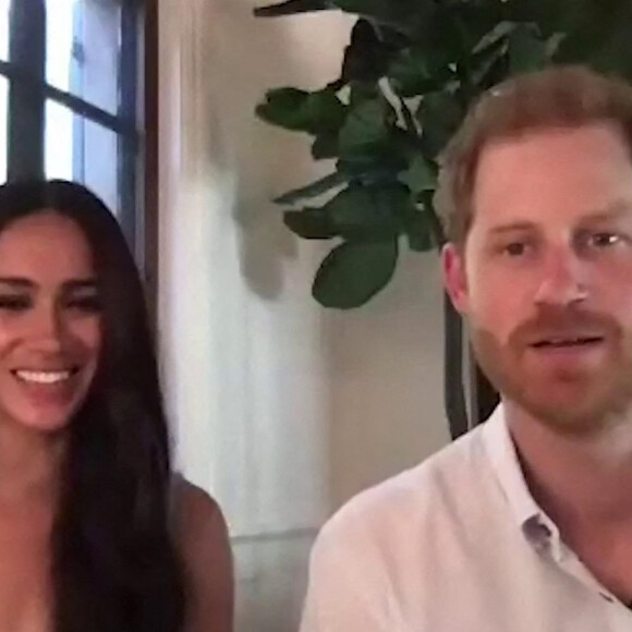 Le prince Harry, duc de Sussex, et Meghan Markle, duchesse de Sussex, abordent le rôle des réseaux sociaux et vantent le travail de l'association "Queen's Commonwealth Trust". Le 25 août 2020.