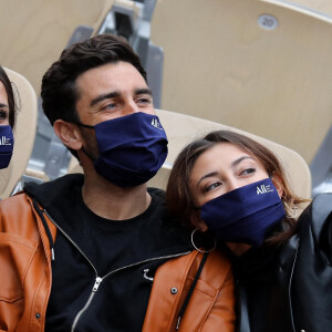 Rachel Legrain-Trapani et son compagnon Valentin Léonard dans les tribunes du tournoi de tennis des Interrnationaux de Roland Garros à Paris. Le 3 octobre 2020 © Dominique Jacovides / Bestimage