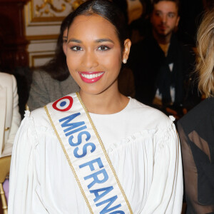 Clémence Botino, Miss France 2020 - People au défilé de mode Haute-Couture printemps-été 2020 "La Métamorphose" à Paris. Le 21 janvier 2020 © Veeren Ramsamy-Christophe Clovis / Bestimage