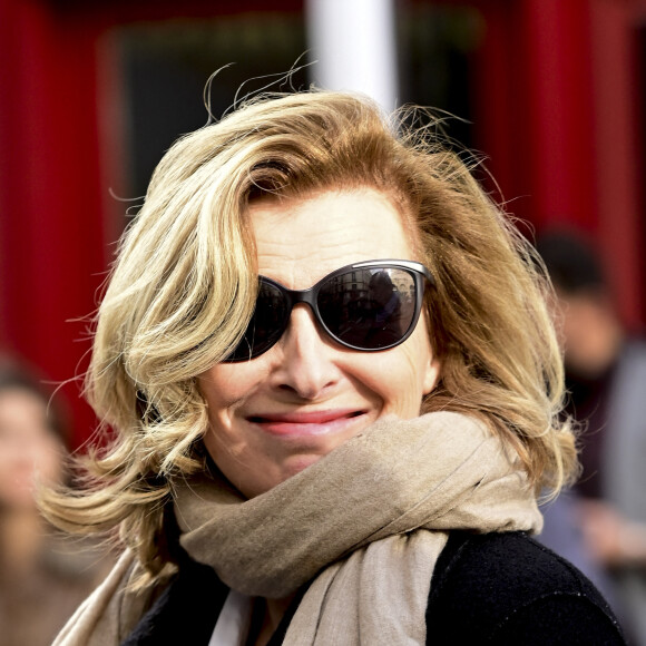 Valerie Trierweiler - Les invités du prix Goncourt 2019 à la sortie du restaurant Drouant à Paris le 4 novembre 2019. © JB Autissier / Panoramic / Bestimage