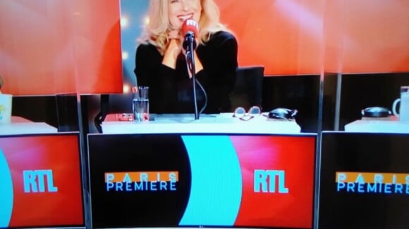 Valérie Trierweiler et Isabelle Mergault dans Les Grosses Têtes sur RTL.