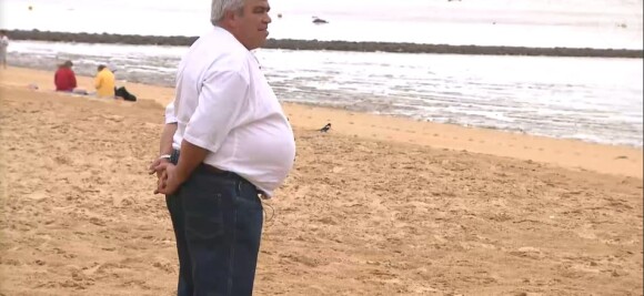 Eric le chevrier et Claudine face à Karine Le Marchand dans "L'amour est dans le pré 2020", lundi 26 octobre, sur M6