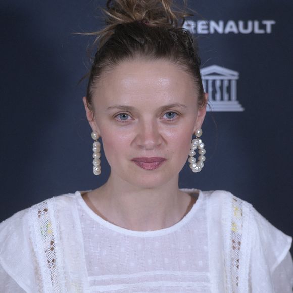 Sara Forestier - Photocall du 9ème dîner de gala des Nuits En Or 2019 à l'Unesco à Paris, le 17 juin 2019. © Giancarlo Gorassini/Bestimage