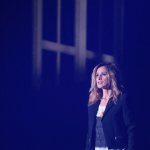 Lara Fabian en concert lors de la première date de sa tournée 2016 "Ma Vie Dans La Tienne" au Colisée de Roubaix, le 15 mars 2016. © Vansteenkiste Stephane/Bestimage