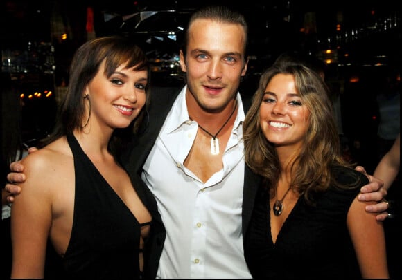 Julie, Karl et Marie (finalistes du "Bachelor") à la soirée de la finale en 2005, chez Régine