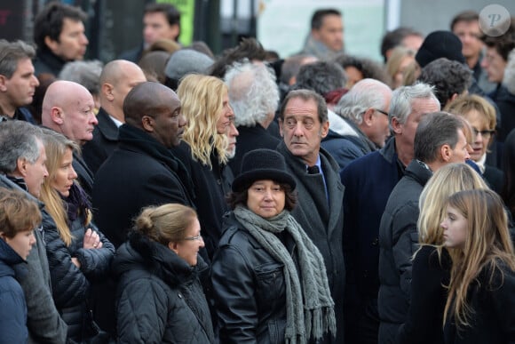 Sandrine Kiberlain, Vincent Lindon - Sorties de l'église de la Madeleine après les obsèques de Johnny Hallyday à Paris le 9 décembre 2017. © Veeren / Bestimage