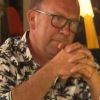 David de "L'amour est dans le pré 2020" face à ses prétendantes, toutes deux prénommées Stéphanie.