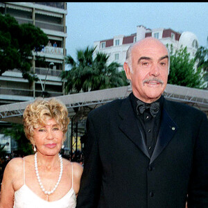 Sean Connery et sa femme Micheline Roquebrune - Archives. 1999