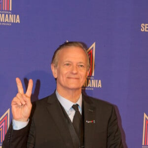 Francis Huster lors du photocall de la cérémonie de clôture du festival Series Mania 2019 à Lille le 30 mars 2019 © Stéphane Vansteenkiste / Bestimage