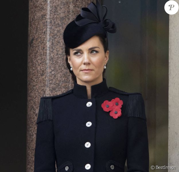 Catherine Kate Middleton, duchesse de Cambridge - La famille royale au balcon du Cenotaph lors de la journée du souvenir (Remembrance day) à Londres, novembre 2020