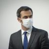 Olivier Véran, ministre des solidarités et de la santé lors de la conférence de presse hebdomadaire sur la situation de l'épidémie de coronavirus (COVID-19) à Paris. Eric Tschaen / Pool / Bestimage