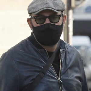 Kad Merad et sa compagne Julia Vignali - Obsèques du producteur Cyril Colbeau-Justin en la basilique Saint-Clotilde , Paris 7 ème pendant l'épidémie de Coronavirus Covid-19 le 12 novembre 2020. © Agence / Bestimage