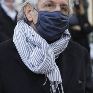 Richard Anconina - Obsèques du producteur Cyril Colbeau-Justin en la basilique Saint-Clotilde , Paris 7 ème pendant l'épidémie de Coronavirus Covid-19 le 12 novembre 2020. © Agence / Bestimage