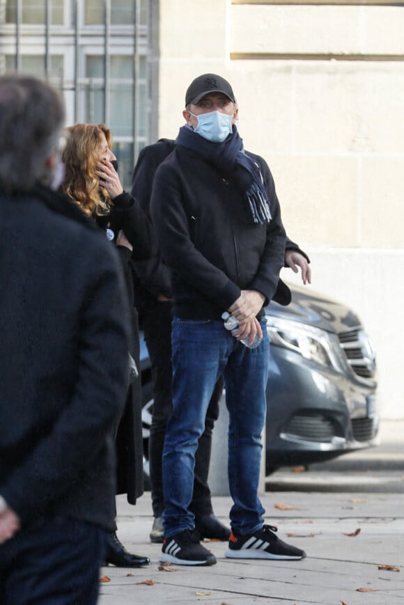 Gad Elmaleh - Obsèques du producteur Cyril Colbeau-Justin en la basilique Saint-Clotilde , Paris 7 ème pendant l'épidémie de Coronavirus Covid-19 le 12 novembre 2020. © Agence / Bestimage